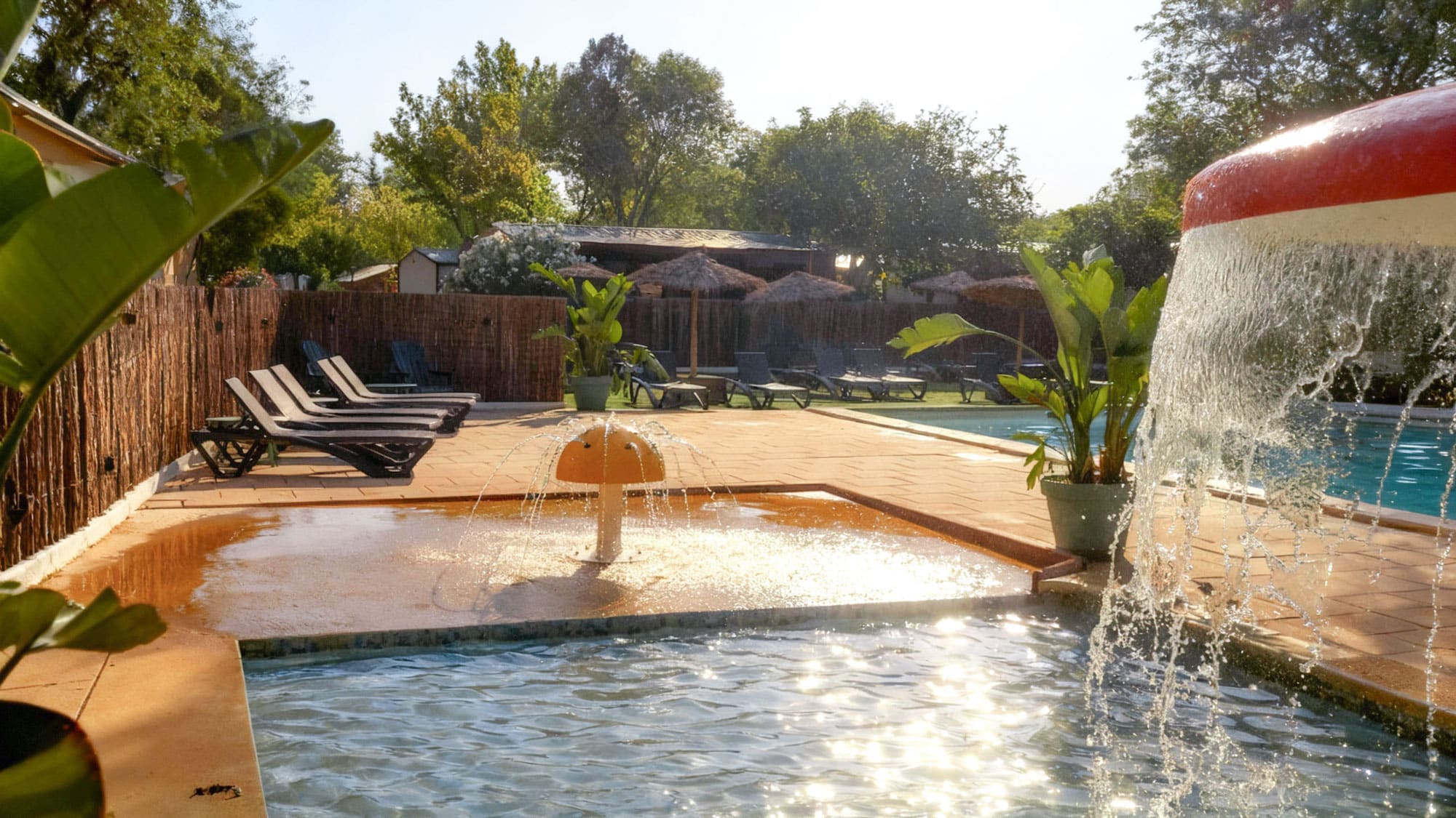 Camping Le Val de Cesse piscine enfant