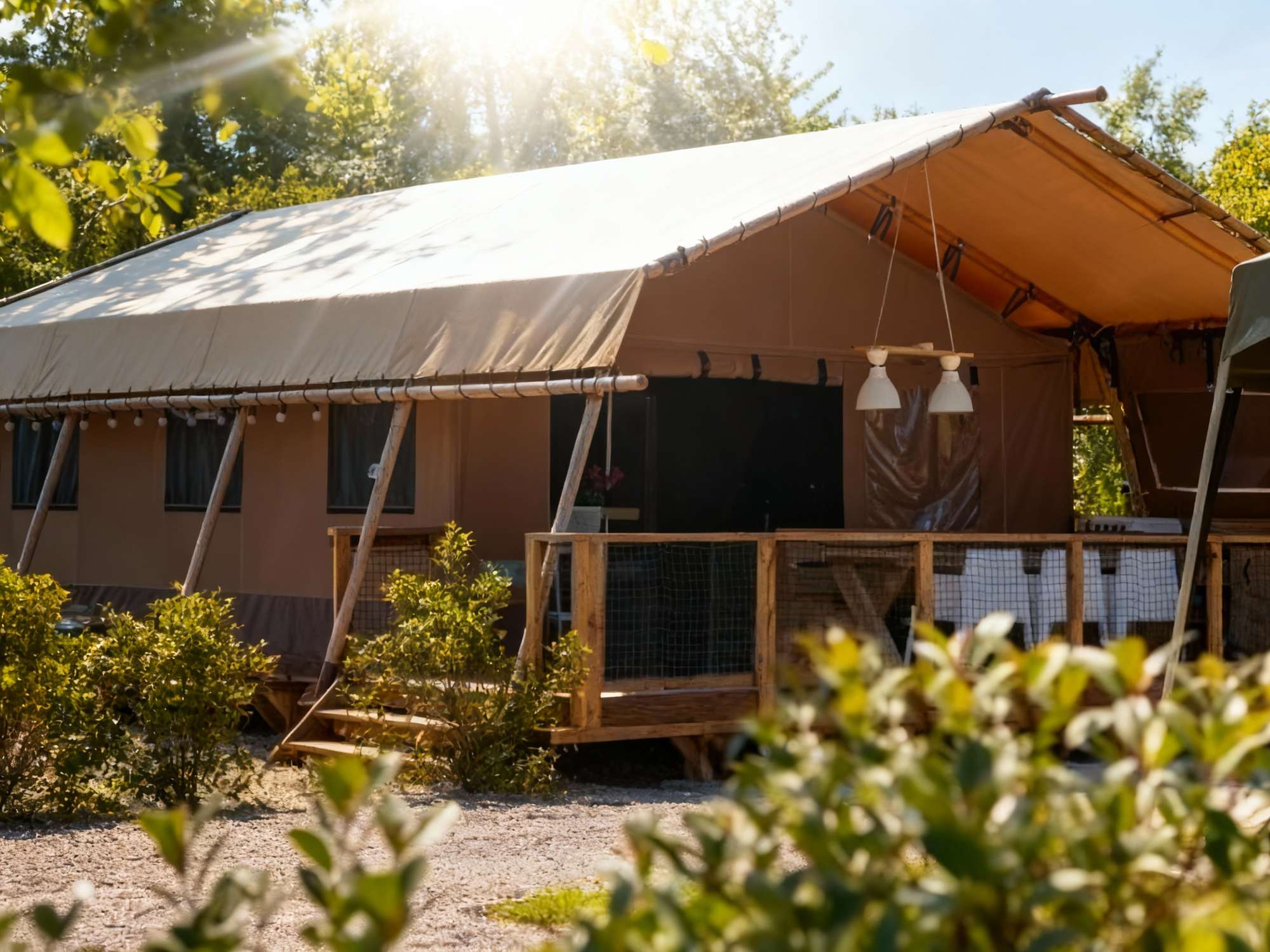 Glamping Lodge PREMIUM RIVER m²