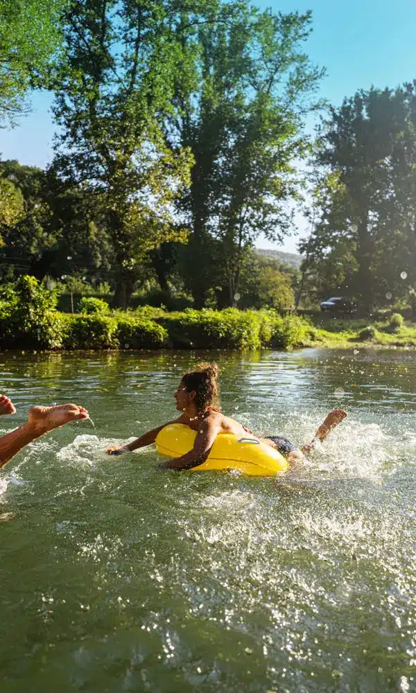 base de loisirs zone de baignade surveillée