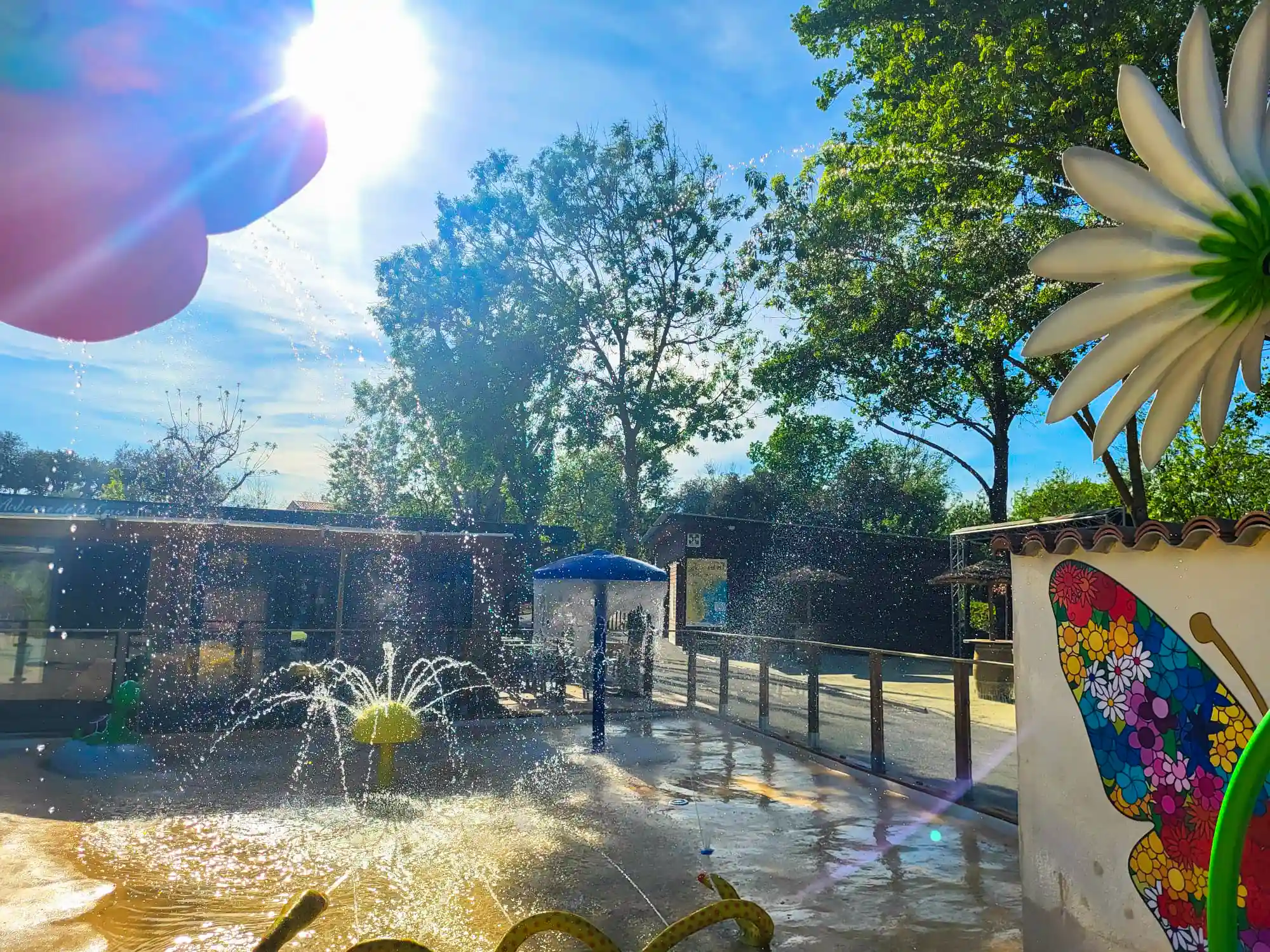 aire de jeux aquatiques camping le val de cesse